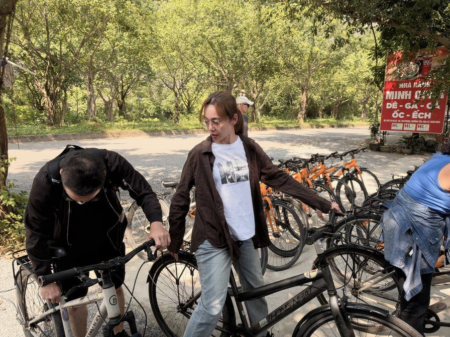 華閭古都，準備騎腳踏車